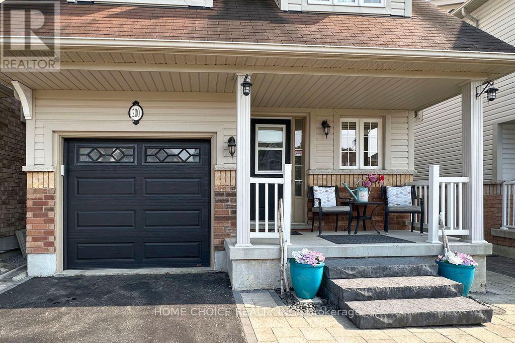 200 BATHGATE CRESCENT