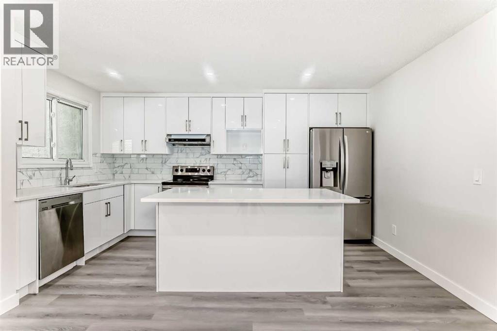 236 Pinemill Mews NE