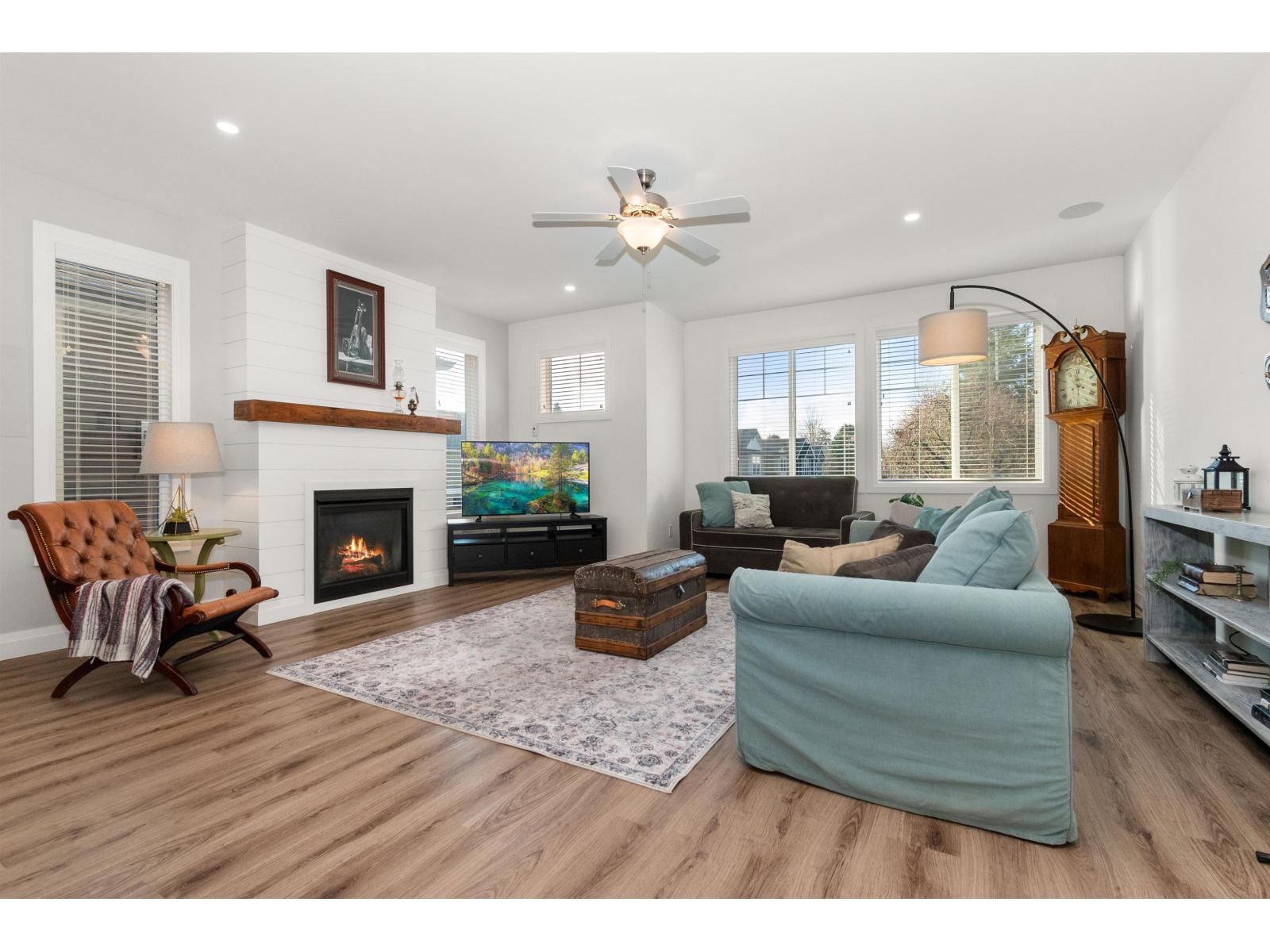 6 10100 WILLIAMS ROAD|Fairfield Island