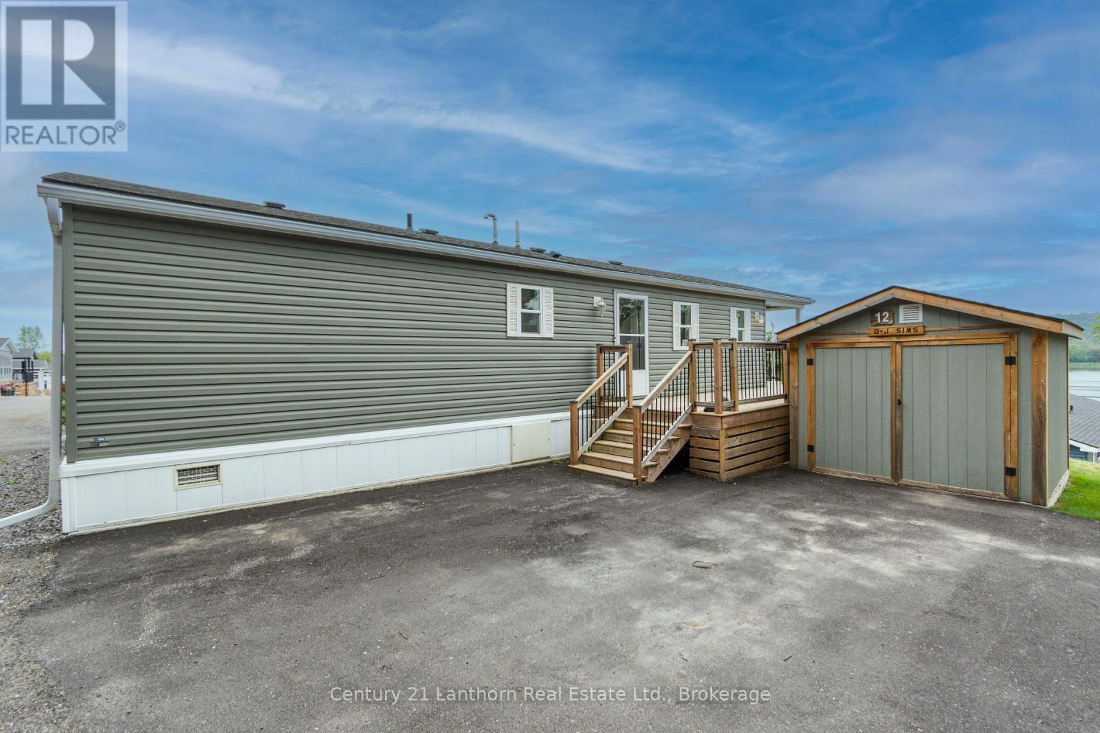 12 - 484 FRANKFORD STIRLING ROAD