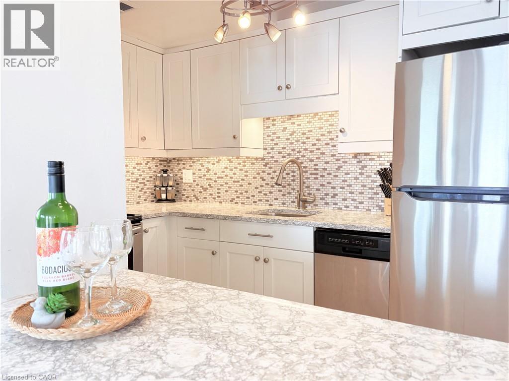 150 CHARLTON Avenue E Unit# 2206