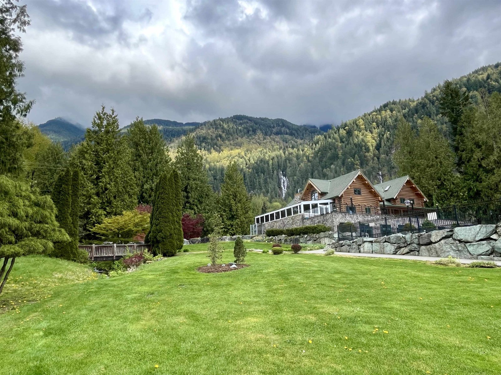 86 53480 BRIDAL FALLS ROAD|Bridal Falls