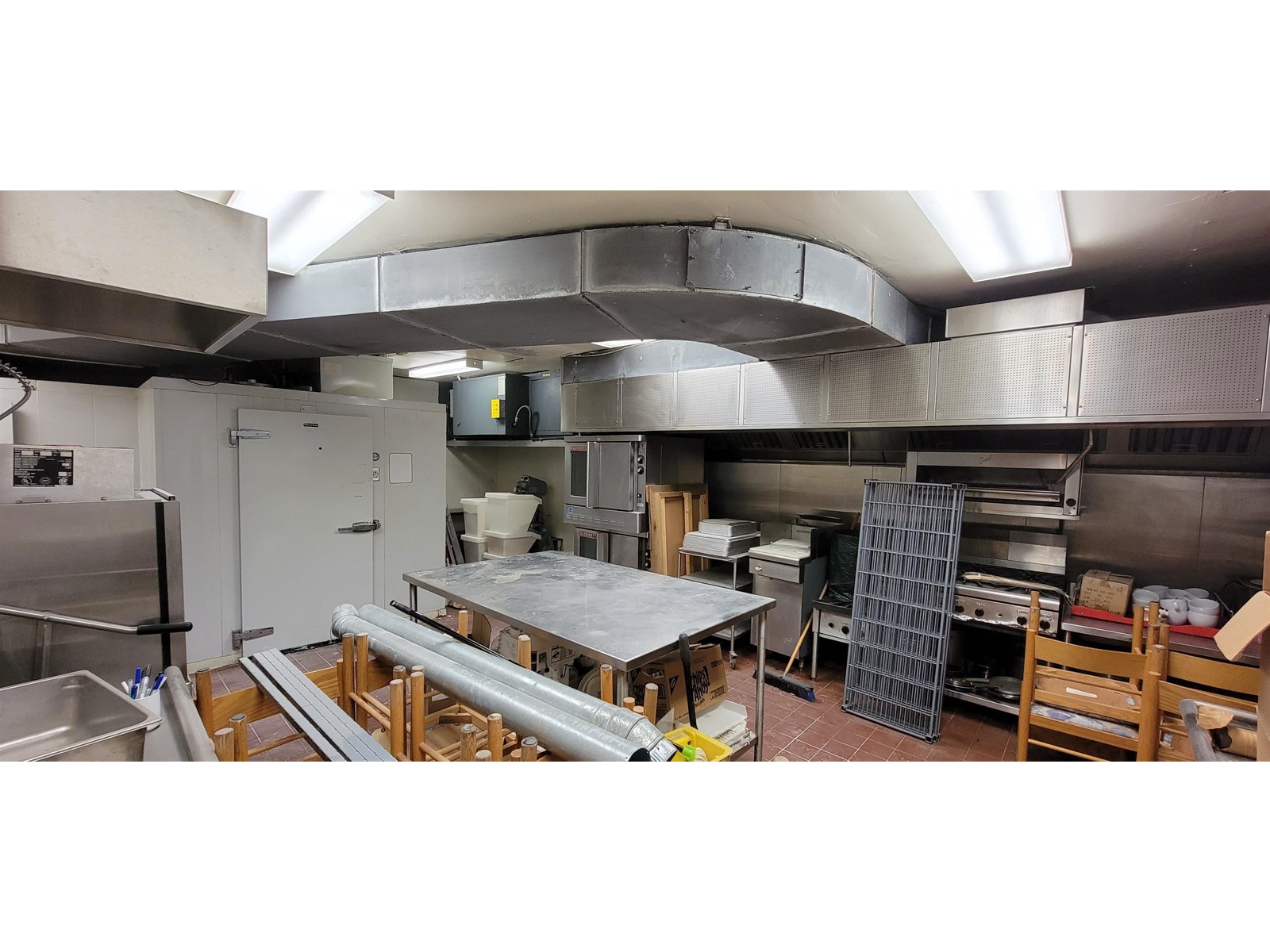 101 27262 FRASER HIGHWAY