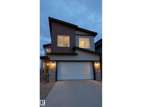 8924 Mayday Way SW SW Edmonton AB T6X3E9