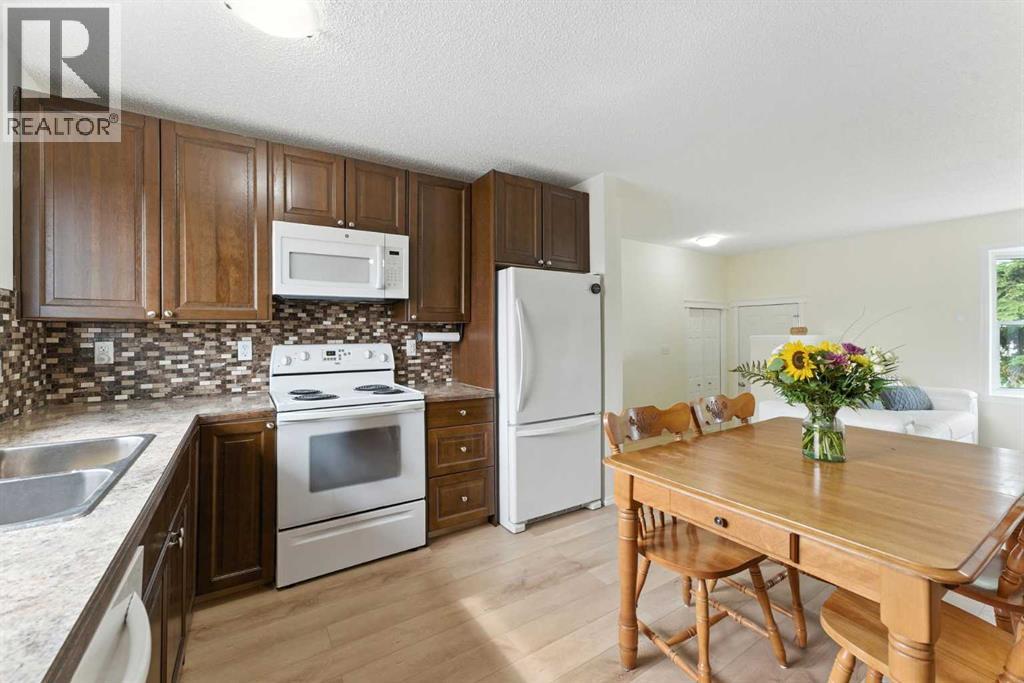 228 Penswood Way SE