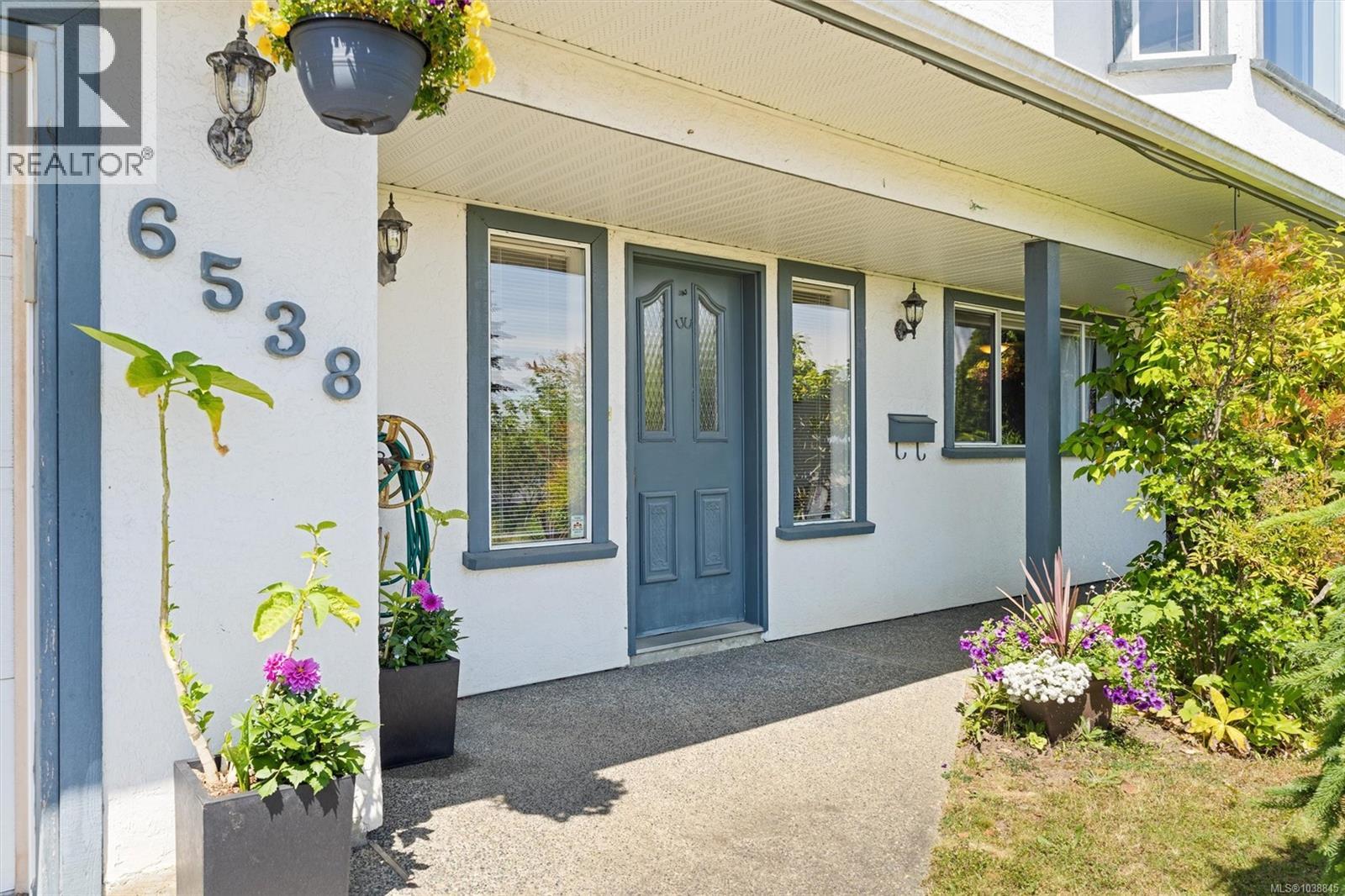 6538 Bella Vista Dr