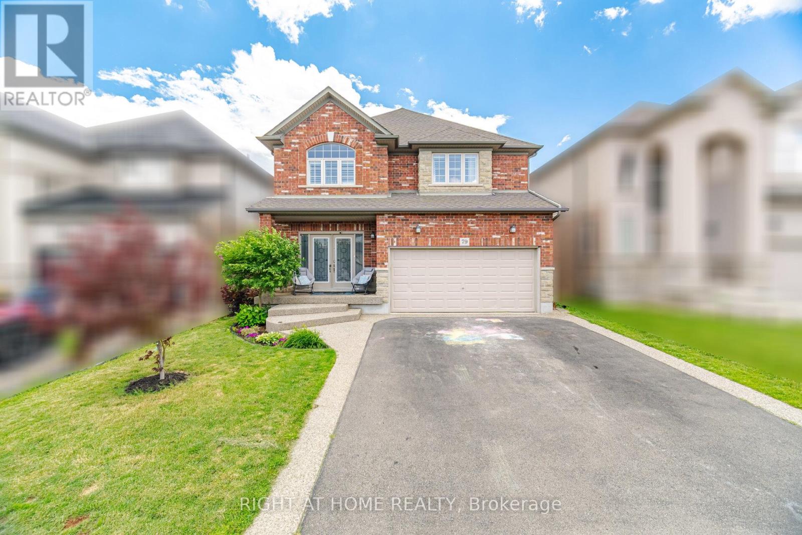 79 GARINGER CRESCENT
