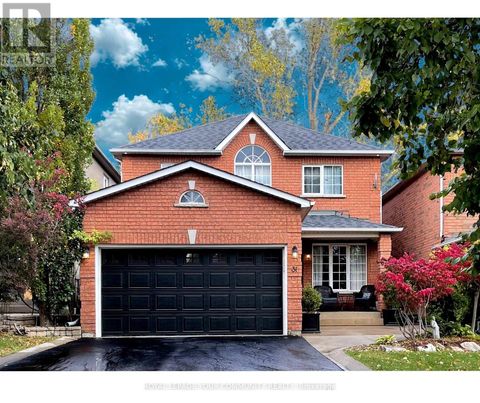 31 GIOTTO CRESCENT SW Vaughan (Maple) ON L6A3N7