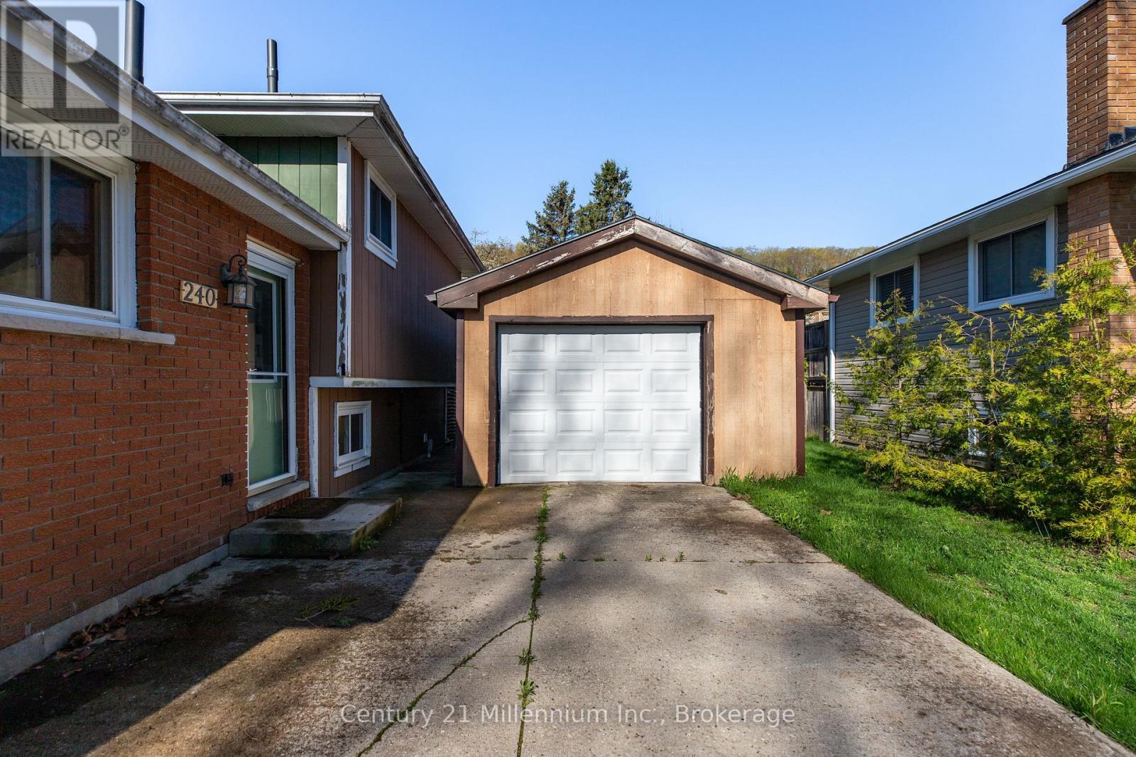 240 5TH A AVENUE W