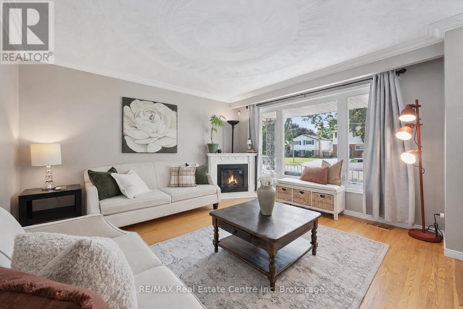 35 GOLFVIEW ROAD