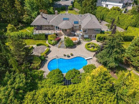 13469 27 AVENUE Surrey BC V4P1Z1