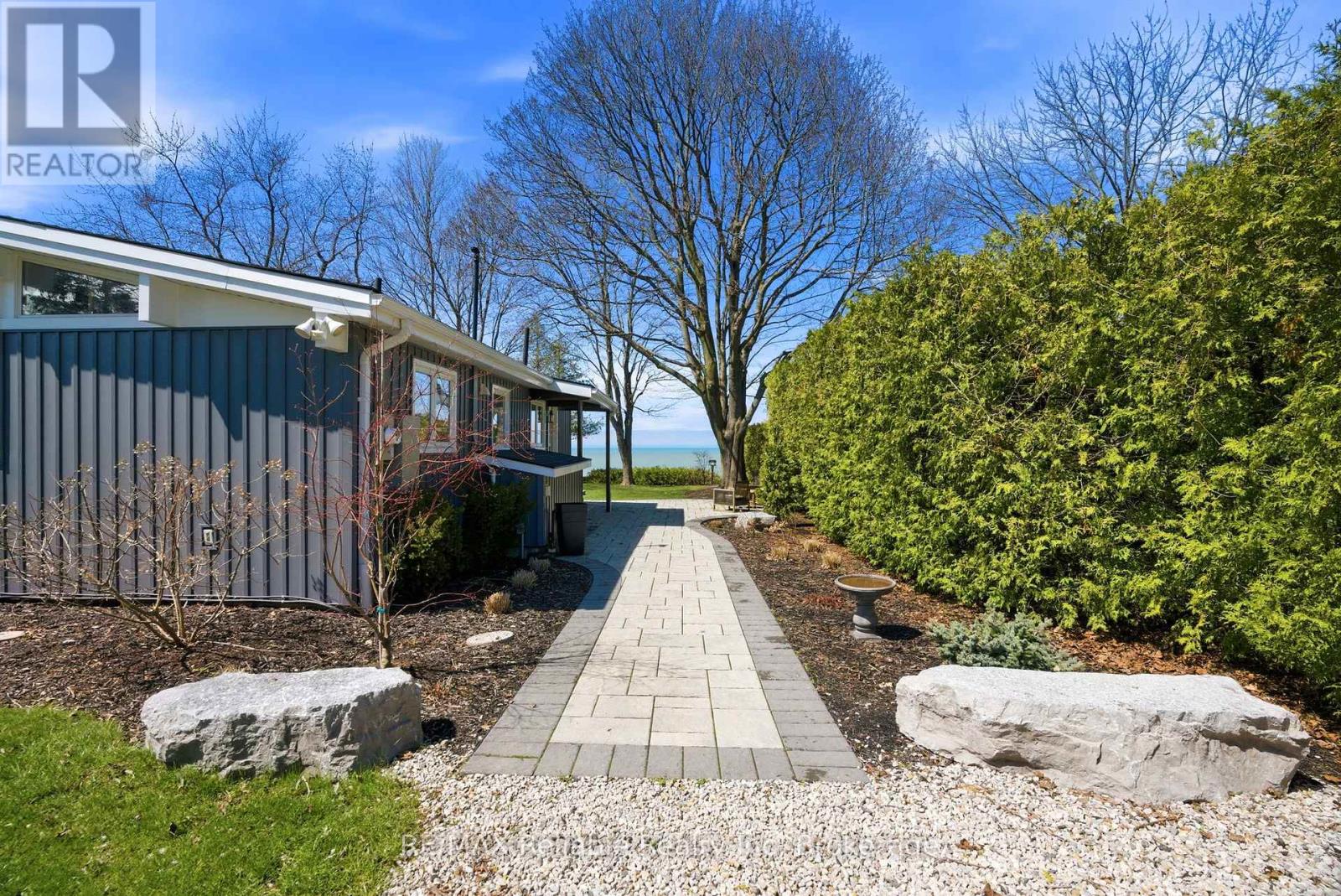 74207 HOMESTEAD HTS DRIVE