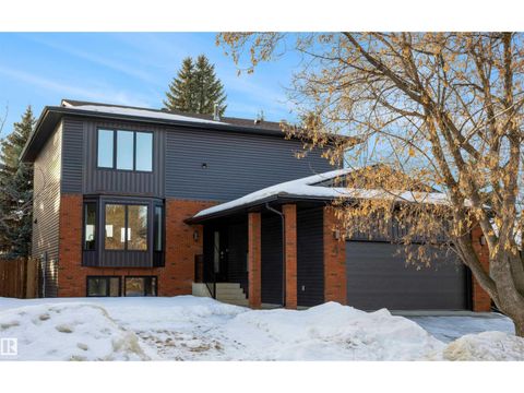 4 WESTVIEW PL St. Albert AB T8N3J8