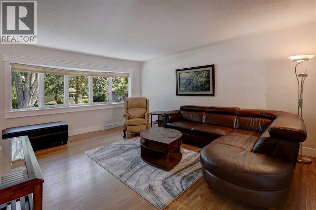 51 Rosewood Road NW