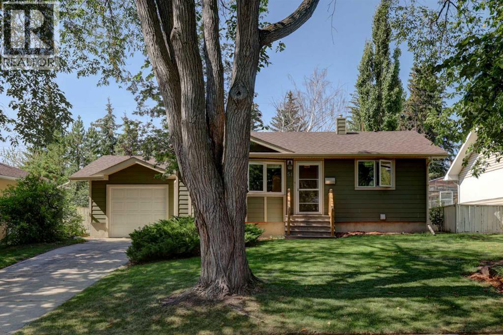 51 Rosewood Road NW