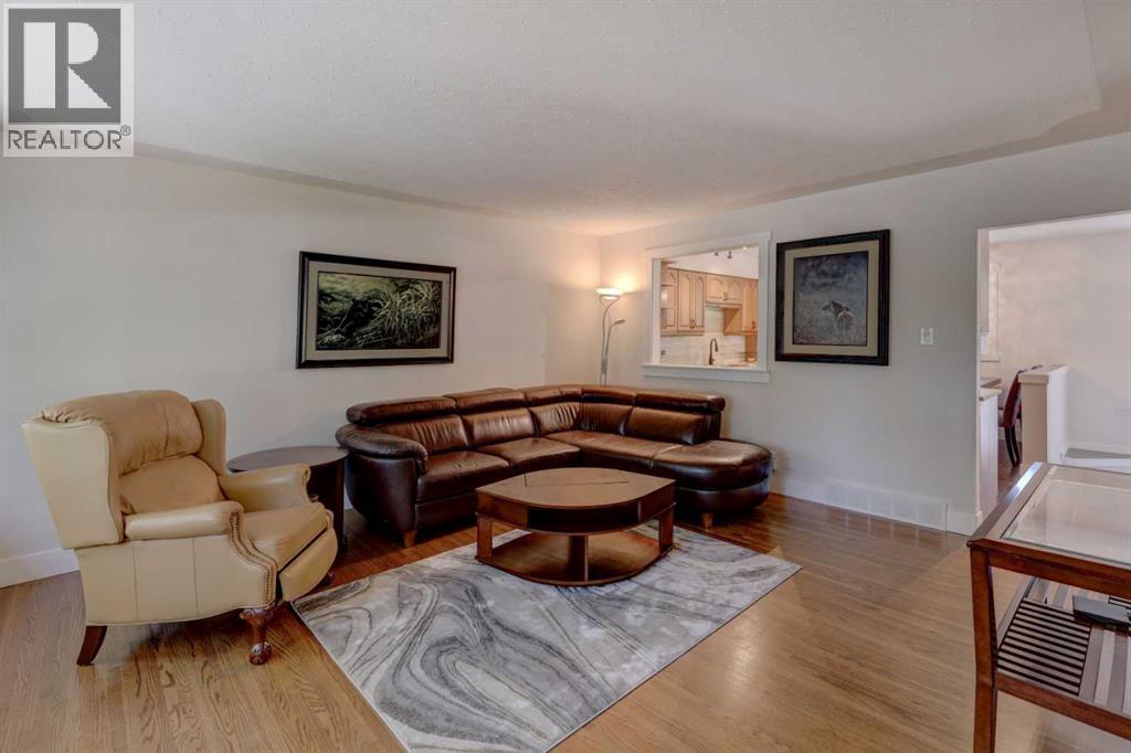 51 Rosewood Road NW