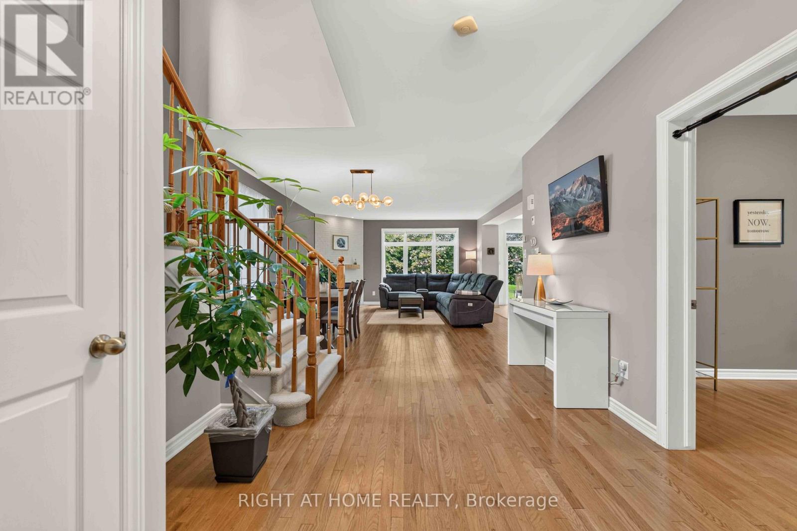 168 STEEPLE CHASE DRIVE