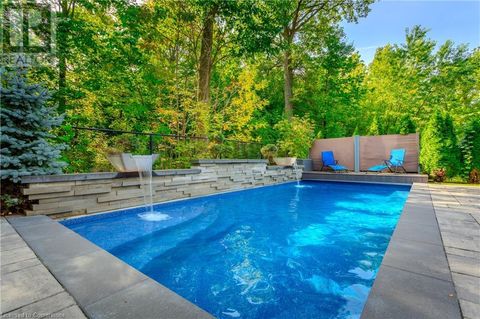5339 JAMESON Crescent Burlington ON L7L6Z1