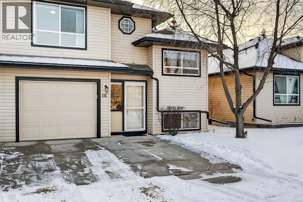 16, 103 Fairways Drive NW