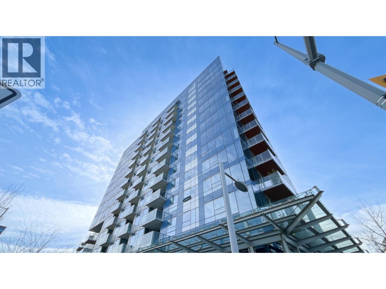 528 5233 GILBERT ROAD