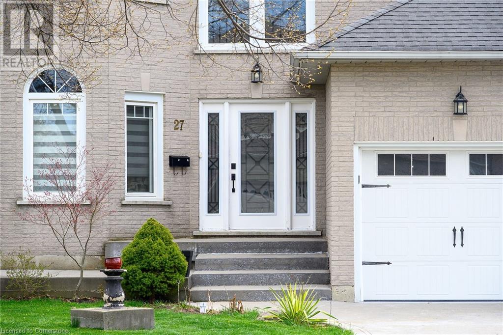 27 PROMENADE Drive