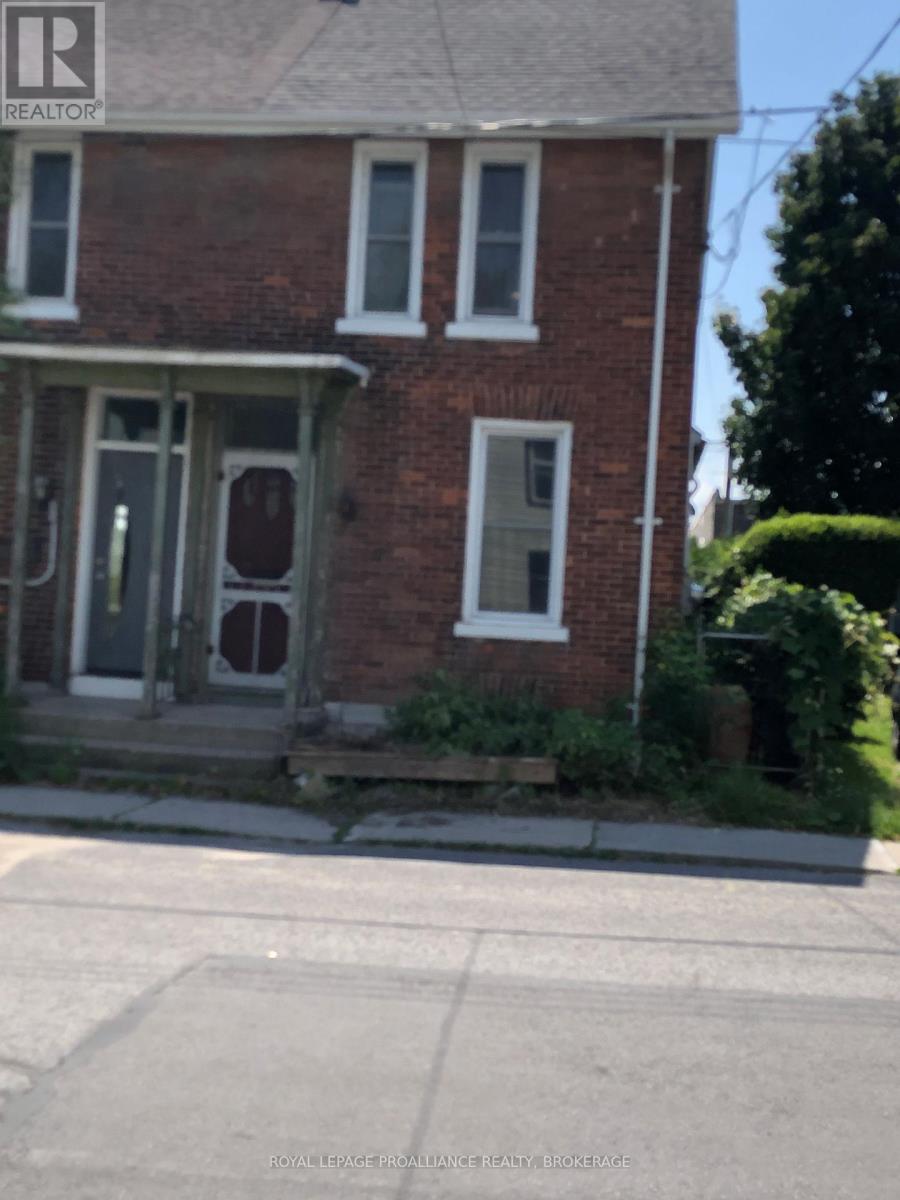 536 BAGOT STREET