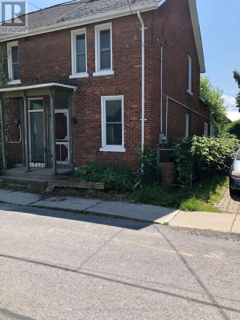 536 BAGOT STREET Kingston (East of Sir John A. Blvd) ON K7K3C9