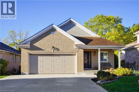 291 SCHNELLER Drive Baden ON N3A2K8