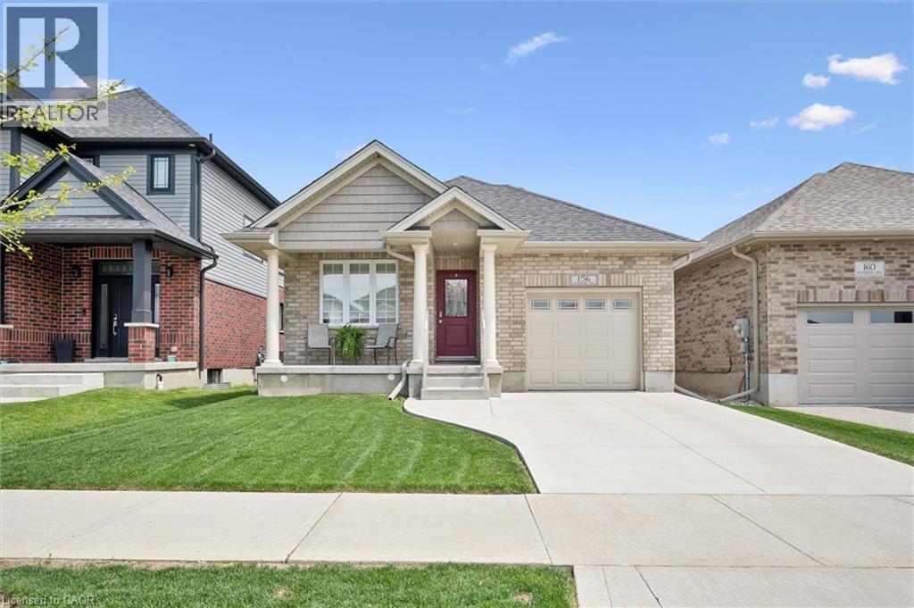 156 WOODBERRY Crescent