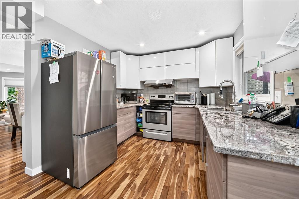 139 Hawkville Close NW