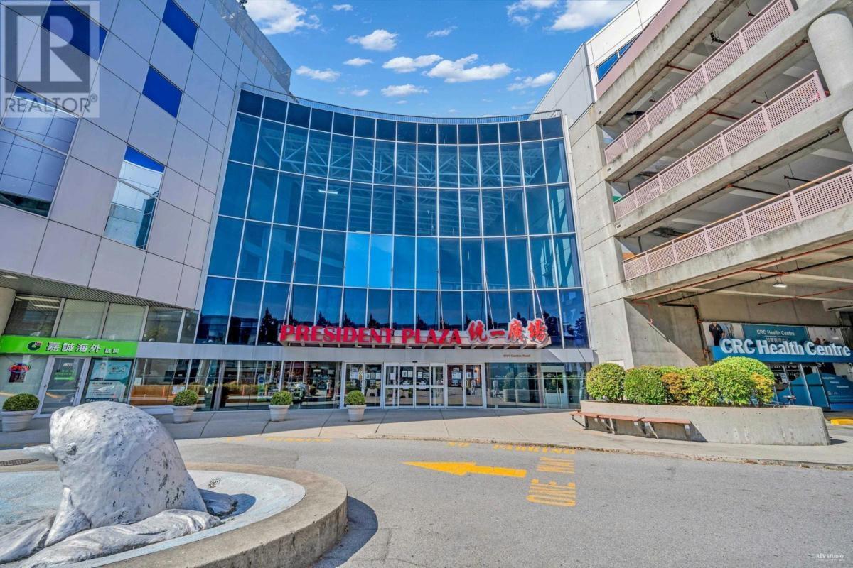 1000 8181 CAMBIE ROAD