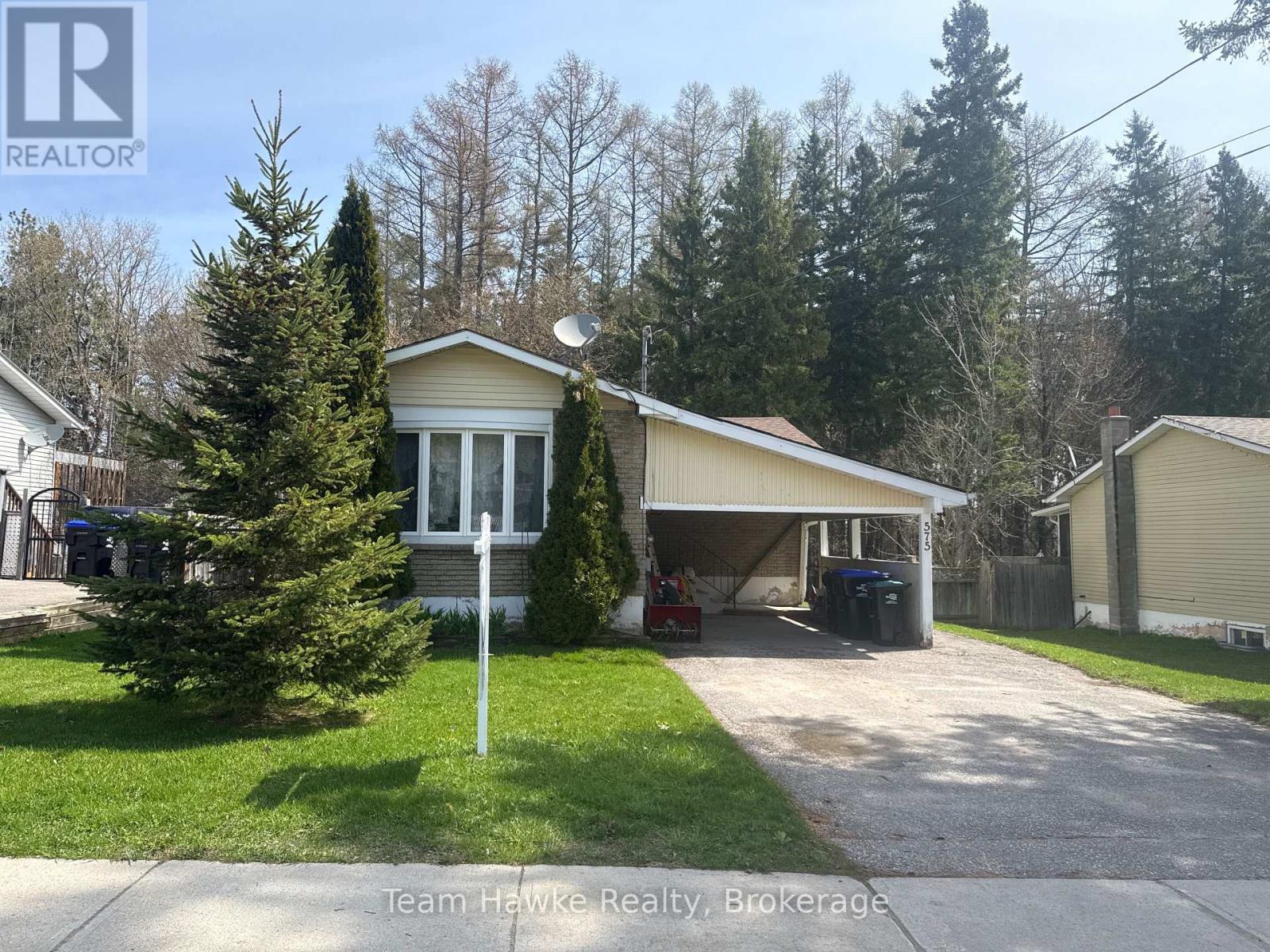 Photo 1 of 45 — 575 SIMCOE AVENUE, Tay (Port McNicoll), ON L0K1R0