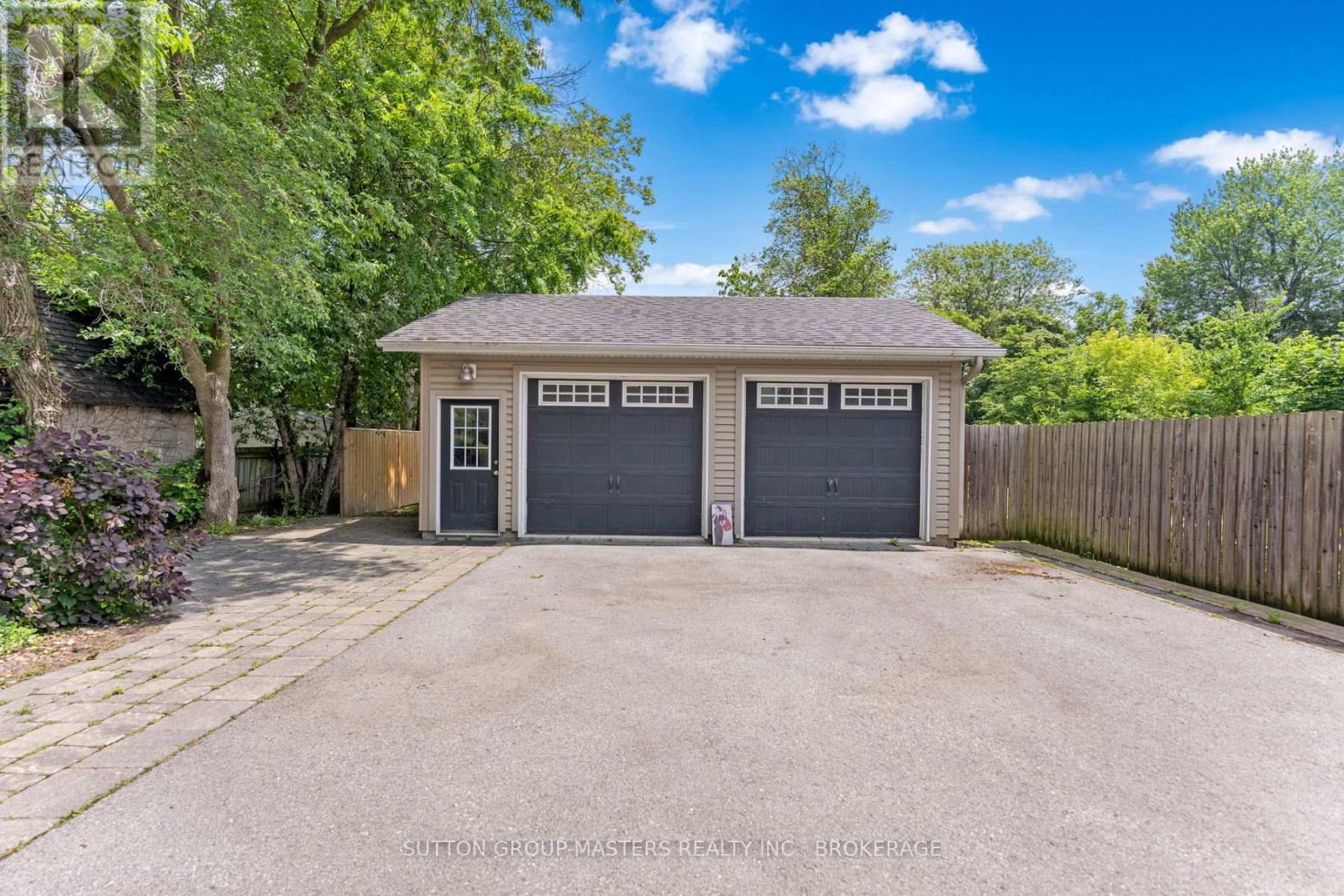 159 NAPIER STREET