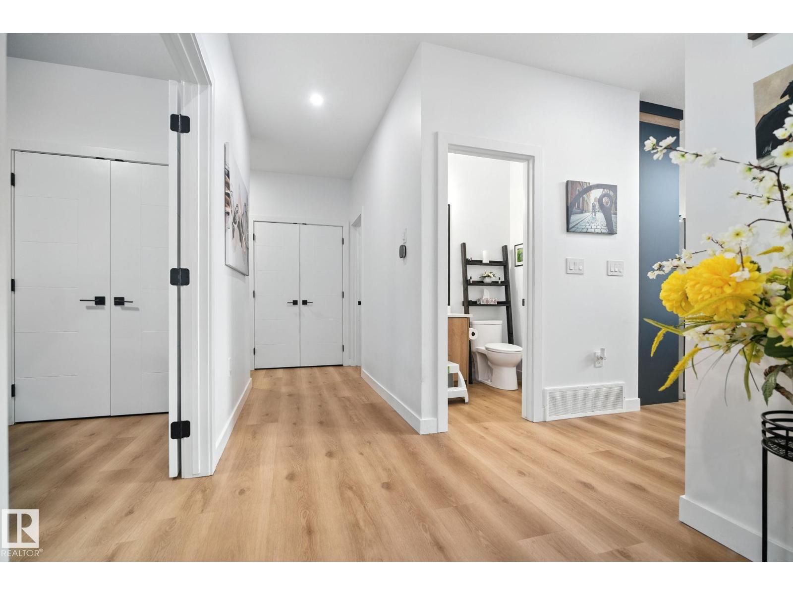 50 GRASSVIEW CR