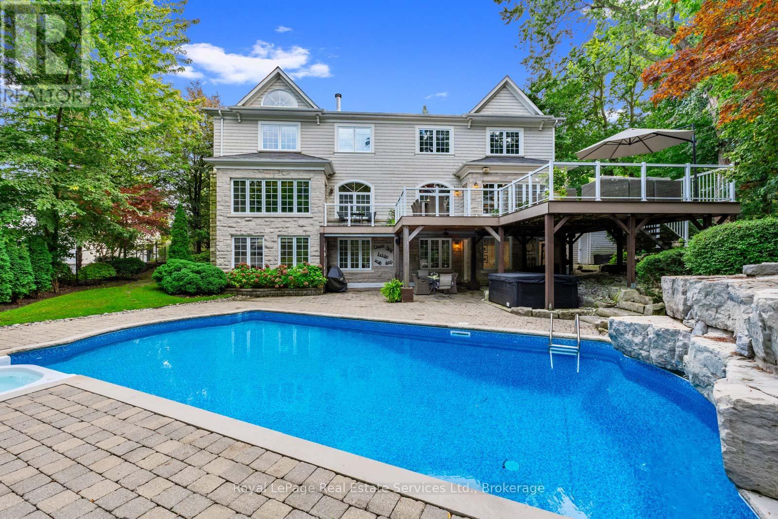 235 LAKEWOOD DRIVE
