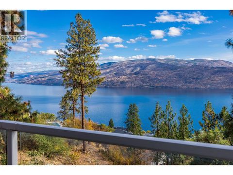 5821 Atkinson Crescent Peachland BC V0H1X4