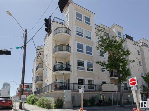 #202 10707 102 AV NW Edmonton AB T5J5E4