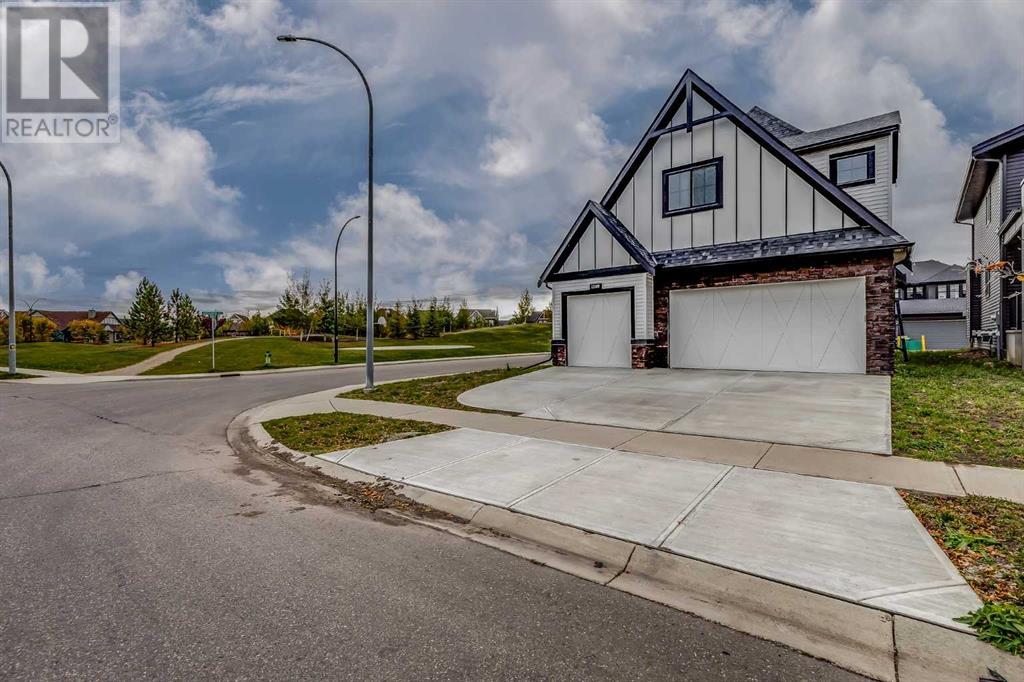1209 Coopers Drive SW