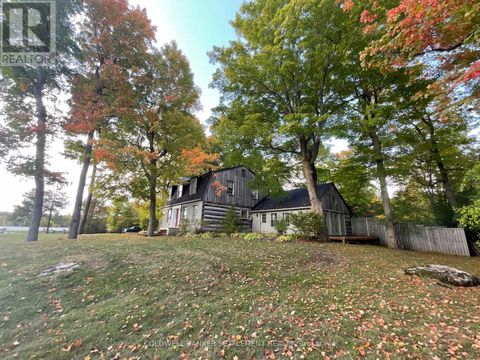 93 RIDEAU FERRY ROAD Rideau Lakes ON K0G1L0