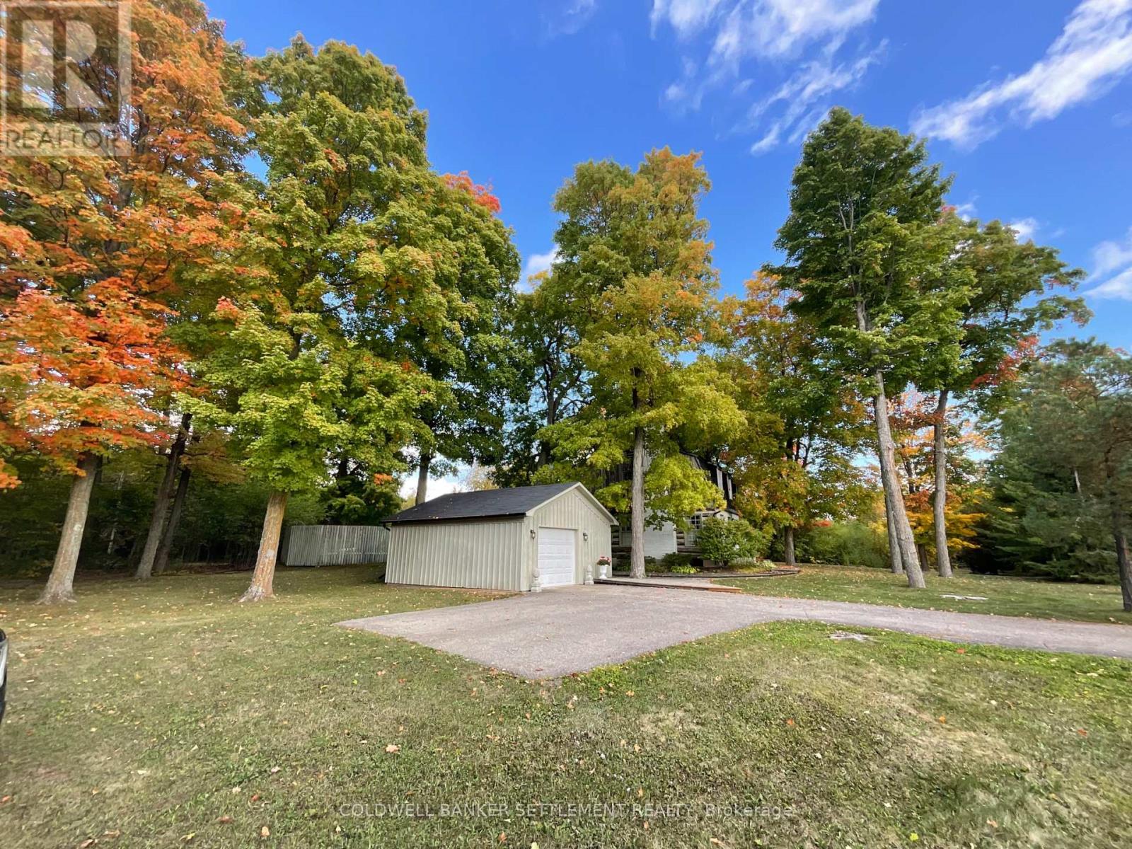 93 RIDEAU FERRY ROAD