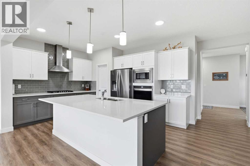 15 Lawrence Green SE