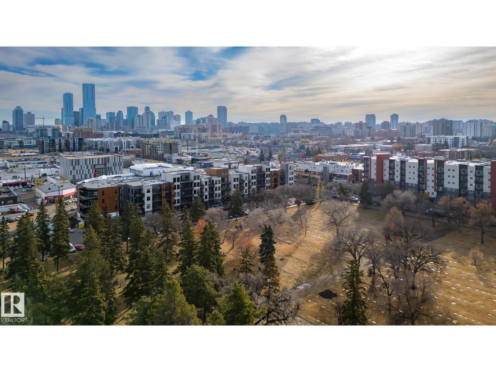 #100 10531 117 ST NW