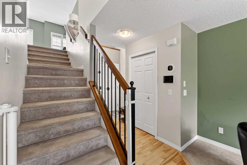 32 Everglen Grove SW