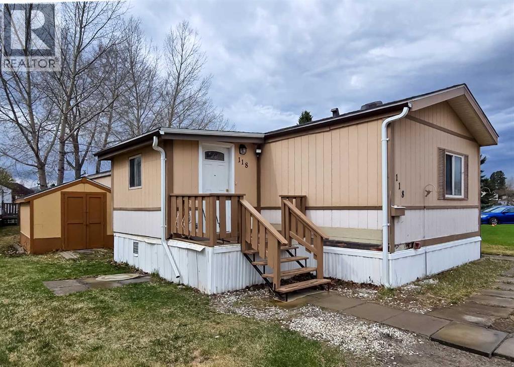 118 PARKLAND Acres