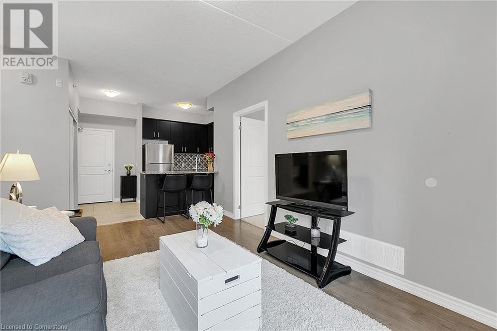 1284 GORDON Street Unit# 106