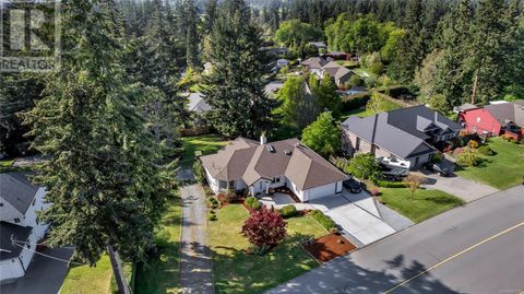1401 Donnay Dr Duncan BC V9L5R4