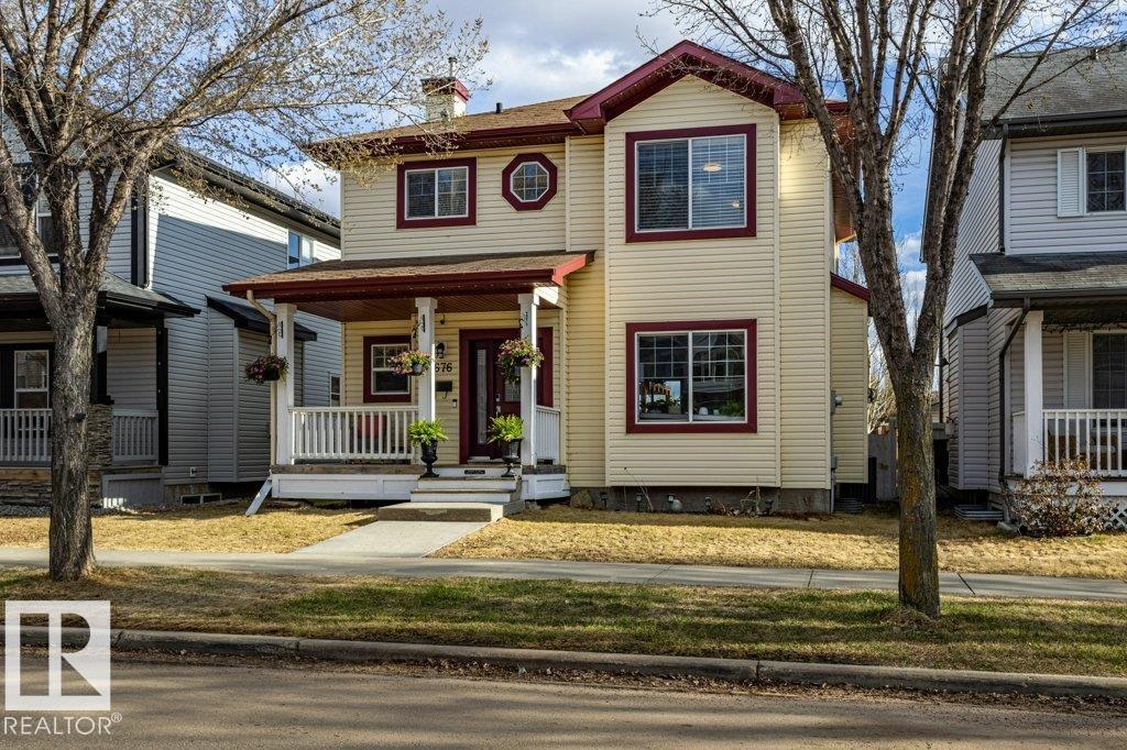 1676 TOMLINSON CM NW