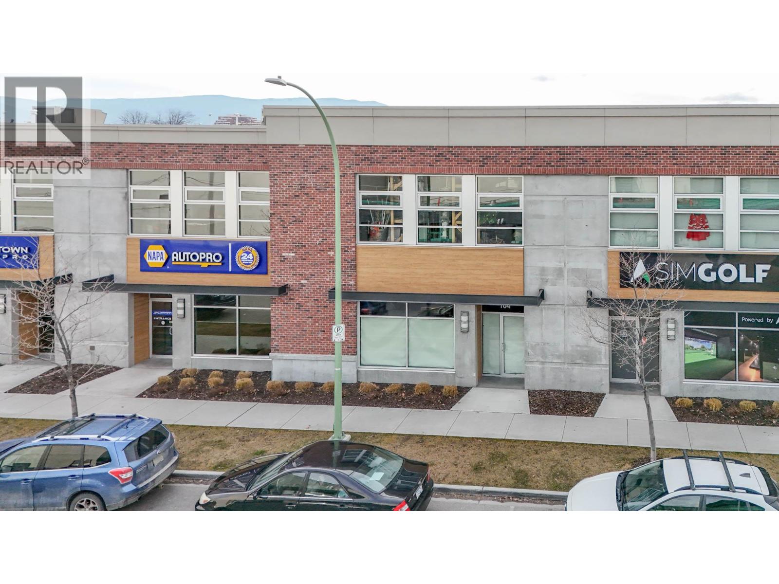 889 Vaughan Avenue Unit# 104