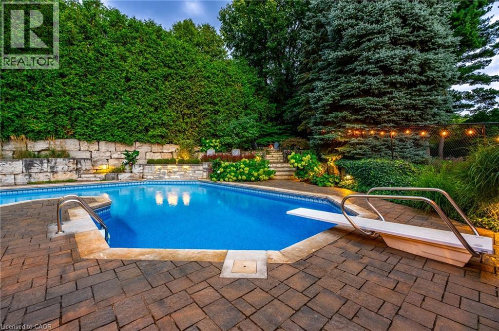45 PEPPERTREE Crescent
