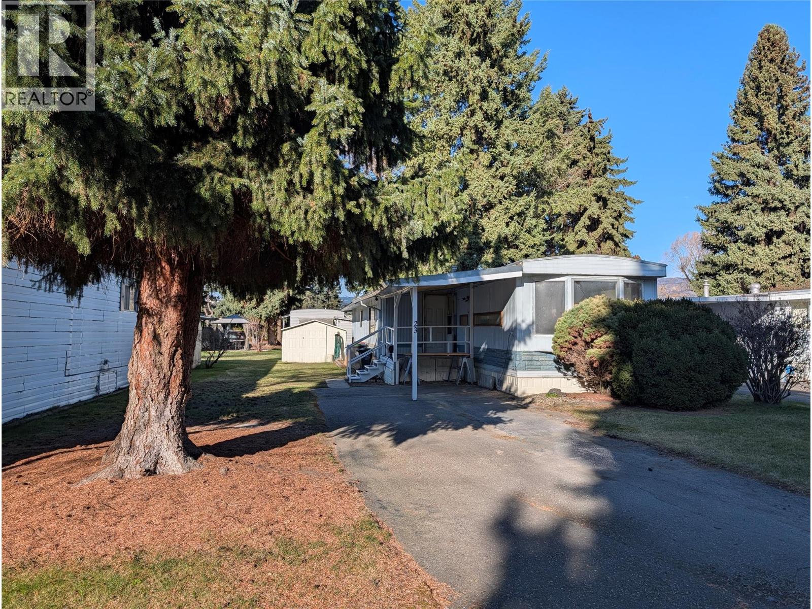 3535 Casorso Road Unit# 23